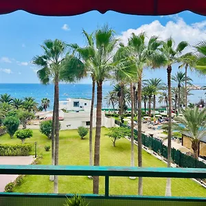 Apartamento Comodoro Cristianos Beach Vivienda Vacacional, Los Cristianos (Tenerife)