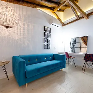 https://petrus-apartment.besthotelstoledo.com